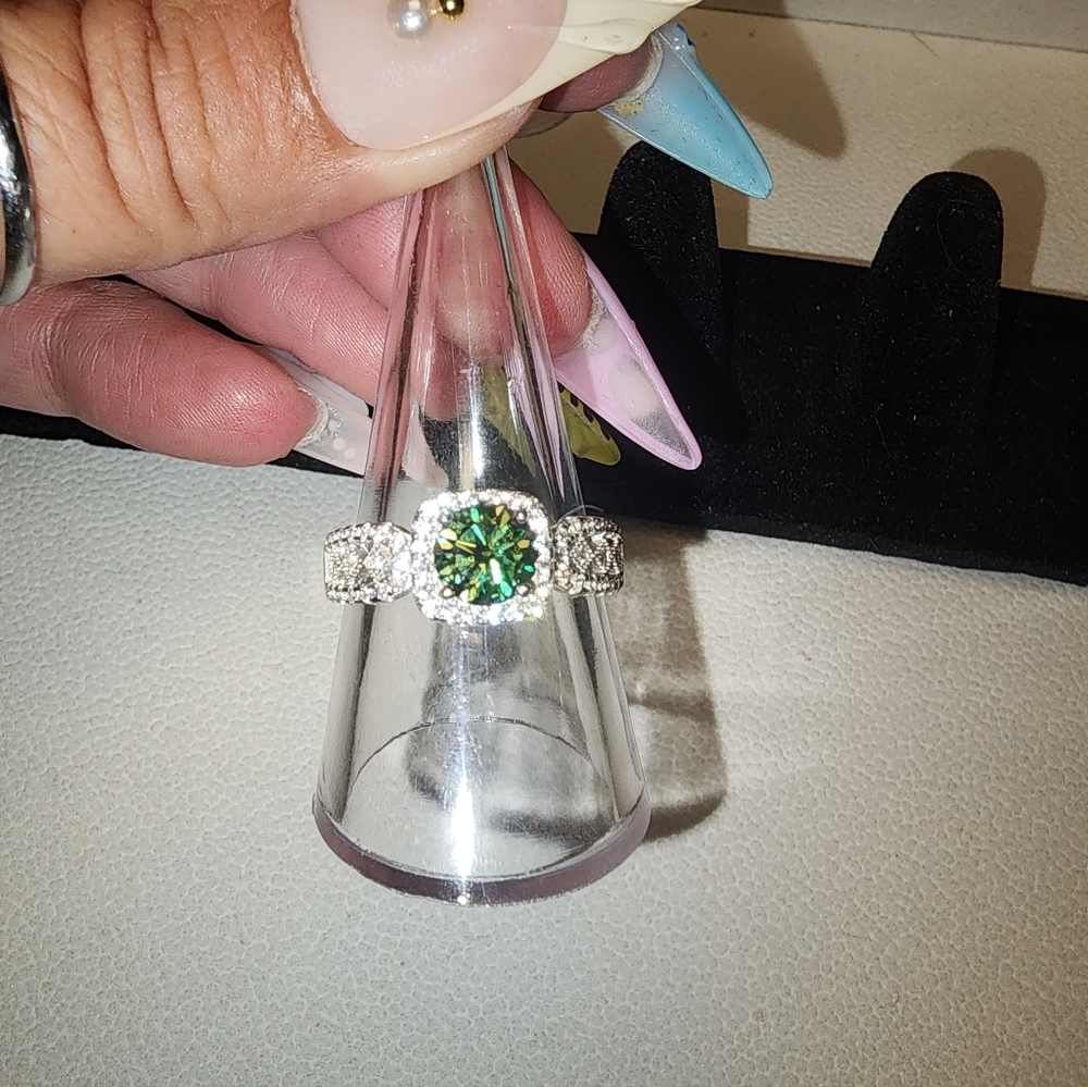 Elegant Sterling Silver 1ct Green Mossanite Ring